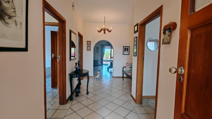 2 Bedroom Property for Sale in Reebok Western Cape